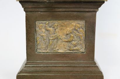 null Ecole italienne du XIXème siècle.

Saint Pierre de Rome.

Sculpture en bronze...