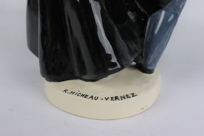null Robert MICHEAU-VERNEZ (1907-1989) for HENRIOT QUIMPER.

Earthenware group representing...