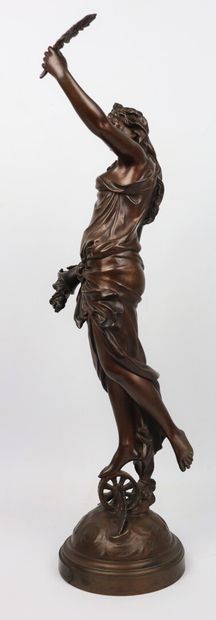 null Jean Didier DEBUT (1824-1893).

La Fortune.

Sculpture en bronze à patine brune,...