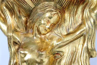 null Paire d'appliques en bronze doré à décor de sirène soutenant une vasque coquillage.

H_36,5...