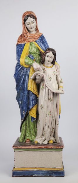 null MALICORNE. 

Statue de Sainte Anne et de la Vierge en faïence polychrome. 

H_51,5...