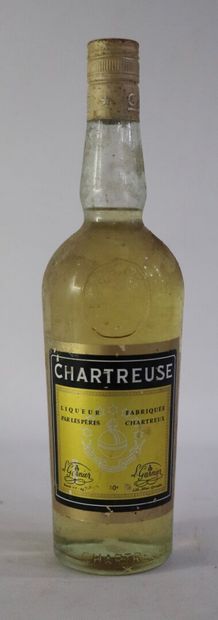 null CHARTREUSE JAUNE VOIRON 1966-1982.

Pères Chartreux. 

1 bouteille, e.l.a