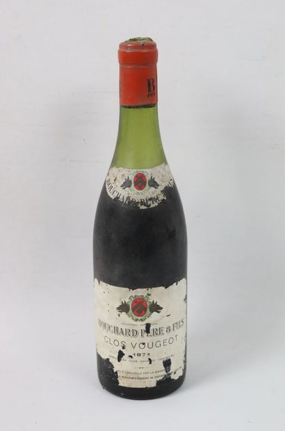 null CLOS VOUGEOT. 

BOUCHARD Père et Fils. 

Vintage : 1971. 

1 bottle, e., e....
