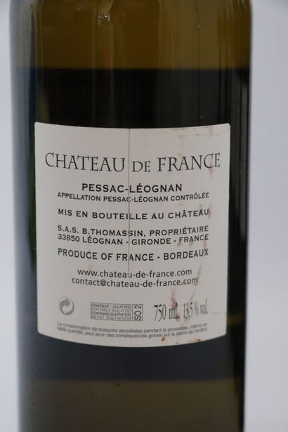 null CHATEAU DE FRANCE BLANC.

Millésime : 2009.

9 bouteilles