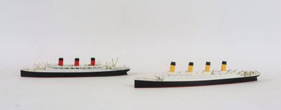 null MERCATOR. 

Réunion de deux bateaux en plomb peint, comprenant :

- le Titanic,...