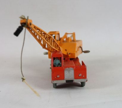 null DINKY SUPERTOYS FRANCE

20-TON Lorry-Mounted crane "coles", référence 972.

Etat...