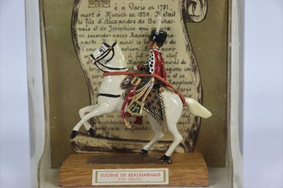 null CBG 1er Empire.

2 boites vitrine avec Napoléon 1er à cheval (1769-1821) et...