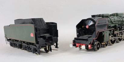 null FULGUREX.

Locomotive électrique SNCF 241 P 25, verte et noire à filets rouges,...