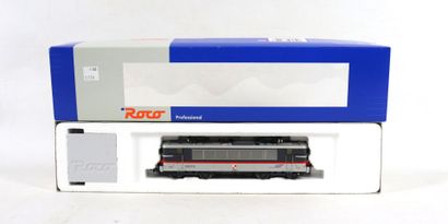 null ROCO Professional, 

Locomotive BB SNCF 25247, HO.

Référence 63549.

Dans sa...