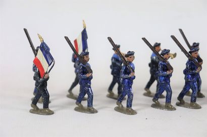 null CBG MIGNOT.

Réunion de quinze soldats français de l'infanterie coloniale en...