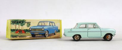 null DINKY TOYS FRANCE

Opel Kadett, référence 540.

Etat C

Dans sa boite carton,...