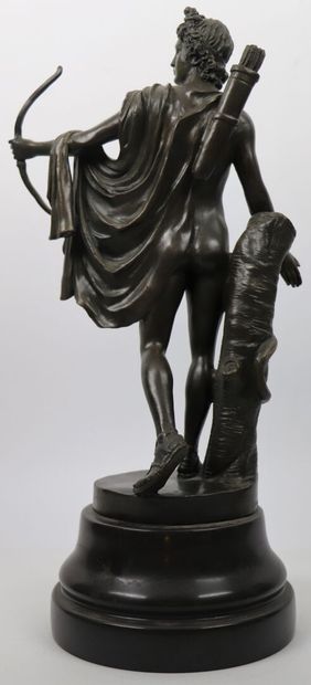null D'après l'Antique.

Apollon du Belvédère.

Bronze d'édition inspiré du modèle...