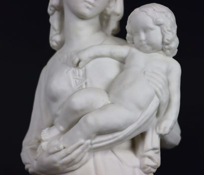 null Henri BOUCHARD (1875-1960) et SEVRES.

Vierge à l'enfant.

Groupe en biscuit...