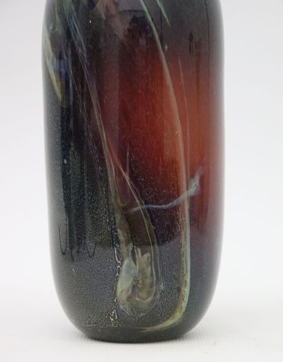 null Jean-Pierre UMBDENSTOCK (1950-2011).

Vase en verre soufflé de forme oblong...