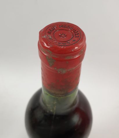 null CHATEAU HAUT MARBUZET

Millésime : 1982. 

1 bouteille, e.s