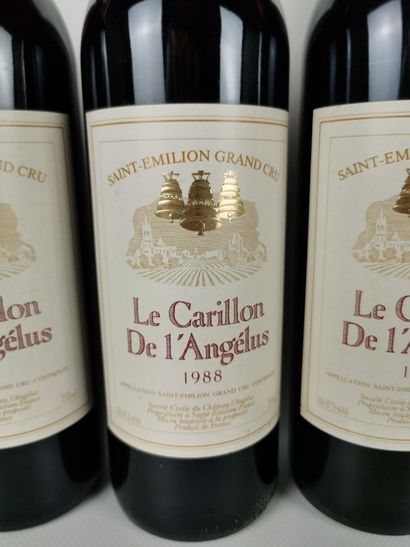 null THE CARILLON OF THE ANGELUS.

Vintage : 1988.

9 bottles, one b.g., stained...