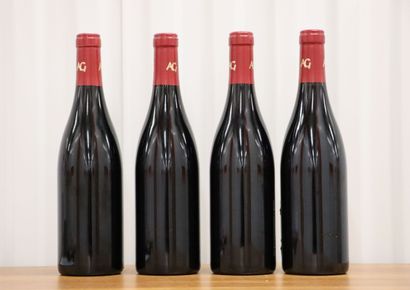 null VOSNE-ROMANEE and VOLNAY

2 bottles of VOSNE-ROMANEE.

2 bottles of VOLNAY PREMIER...
