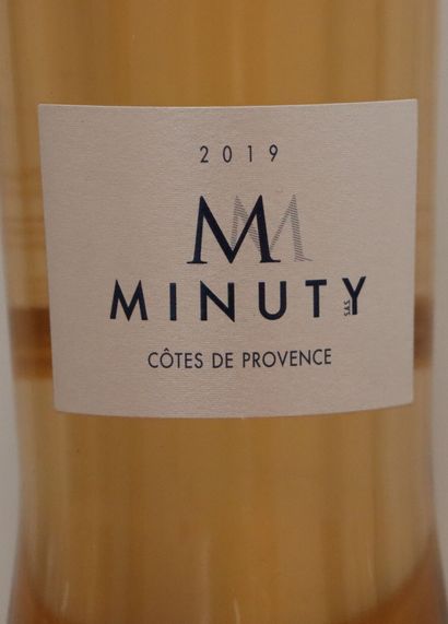 null M DE MINUTY ROSE.

Millésime : 2019

6 bouteilles

CE LOT EST JUDICIAIRE, FRAIS...