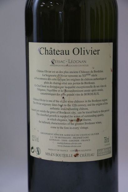 null CHATEAU OLIVIER BLANC.

Vintage : 2005.

5 bottles