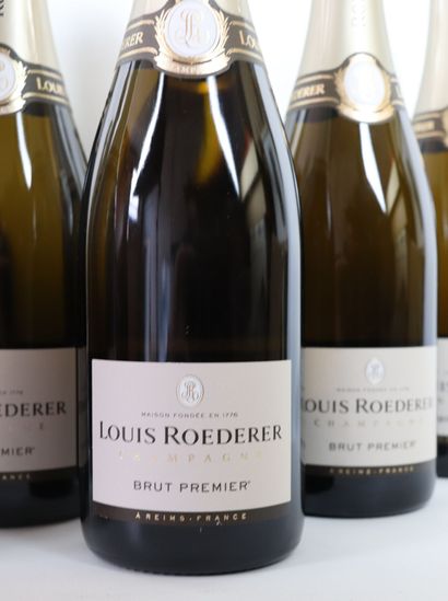 null CHAMPAGNE LOUIS ROEDERER BRUT.

9 bottles