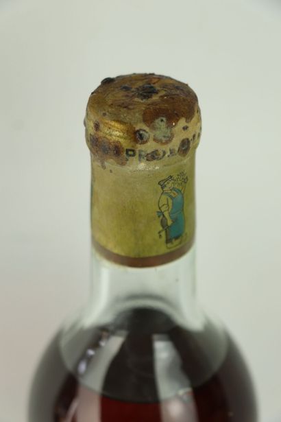 null CHATEAU GILETTE.

Millésime : 1947.

1 bouteille, h.e., légèrement couleuse
