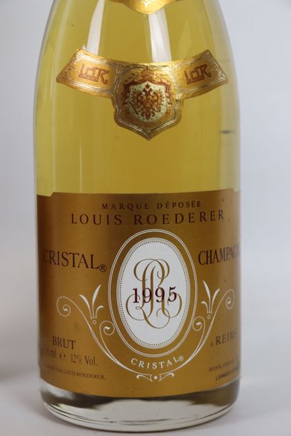 null CHAMPAGNE CRISTAL ROEDERER.

Vintage : 1995.

2 bottles