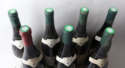 null RESERVE DE LA CHEVRE NOIRE.

Ensemble de 7 bouteilles :

Millésime : 2000.

2...