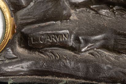 null Louis-Albert CARVIN (1860-1951).

Pendule en régule à patine de bronze et socle...