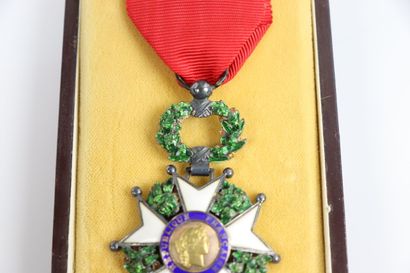 null Ordre de la Légion d'Honneur Chevalier IVème République, fabrication bijoutier....