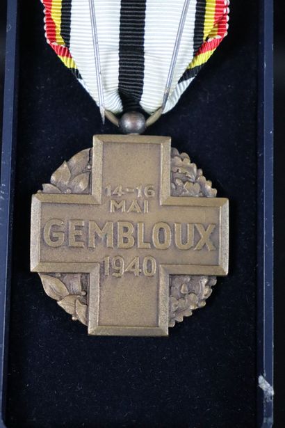 null BELGIQUE. 

Médaille commémorative de la campagne de Gembloux 1939-1945, en...