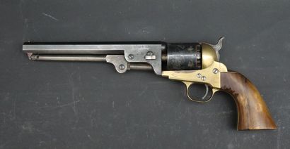 null COLT NAVY.

Calibre 36.

Modèle 51 à poudre noire.

Mécanisme à revoir.

Réplique...