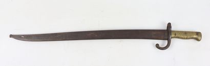 null Baïonnette chassepot modèle 1866.

La lame yatagan de 57,5 cm.

Le dos marqué...