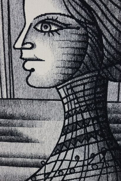 null Jean CARZOU (1907-2000) et Manufacture d'Aubusson. 

Femme au profil au chinion.

Tapisserie...