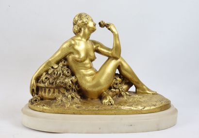 null Alphonse SALADIN (Épinal 1878 - Havre 1956)

Nymphe à la rose. 

Bronze à patine...