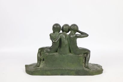 null Ary BITTER (1883-1973).

La sagesse.

Bronze à patine verte, signé sur la terrasse....