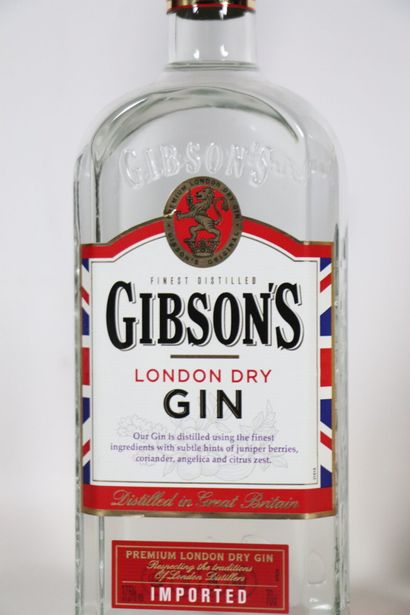 null Réunion d'alcools comprenant :
- GIBSON'S Gin, 2 bouteilles, 
- Milagro Tequila,...