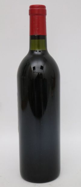 null CHATEAU HAUT BAILLY.
Millésime : 1986.
1 bouteille.