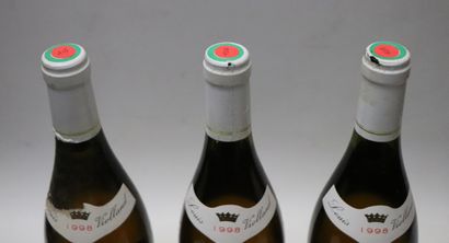 null CORTON CHARLEMAGNE GRAND CRU.
VIOLLAND.
Millésime : 1998.
3 bouteilles, une...