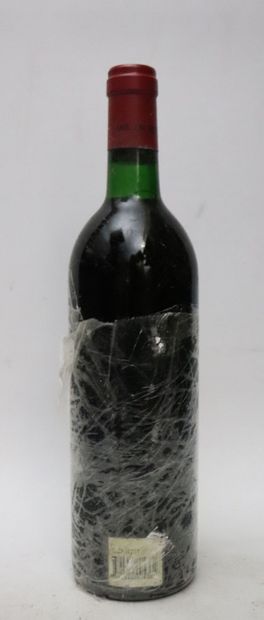 null CHATEAU CROIZET BAGES.
Millésime : 1986.
1 bouteille, b.g.