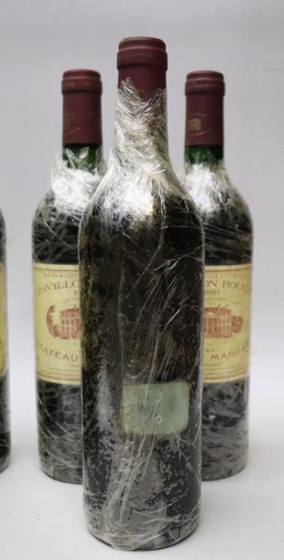 null PAVILLON ROUGE DU CHATEAU MARGAUX.
Millésime : 1990.
6 bouteilles, deux b.g.,...