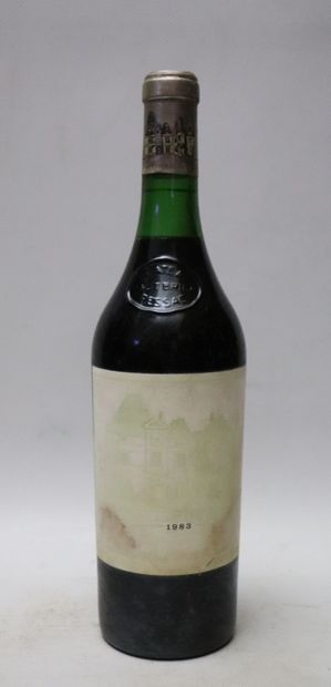 null CHATEAU HAUT BRION.
Millésime : 1983.
1 bouteille, b.g., e.l.t.