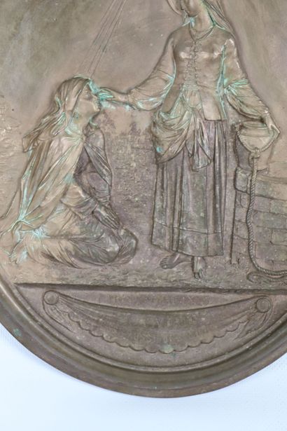 null Narcisse COTTE (1828-1892).
Saint Genevieve heals her blind mother.
Oval medallion...