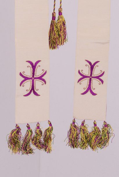 null Meeting of four religious stoles in embroidered silk.
The first with brown and...