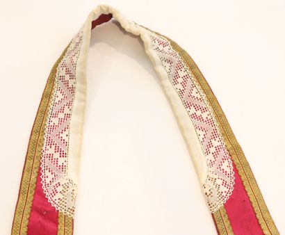 null Religious stole in red silk with gold braids. 
Decorated with golden crosses...