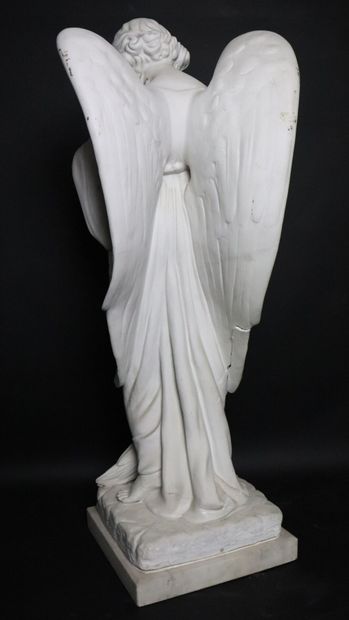 null Armand GODARD (active in the 19th century).
Angel with drape.
Important cookie...