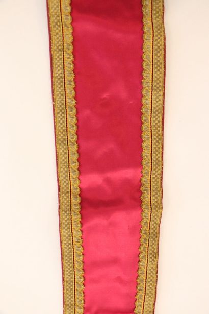 null Religious stole in red silk with gold braids. 
Decorated with golden crosses...