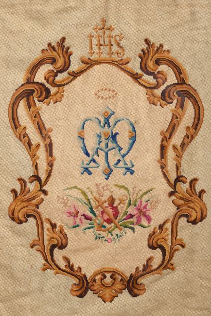 null Cloak in embroidered fabric decorated with a mantling surrounding a monogram...