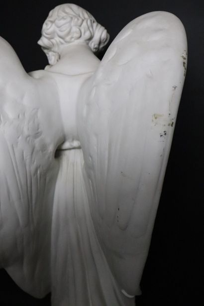 null Armand GODARD (active in the 19th century).
Angel with drape.
Important cookie...