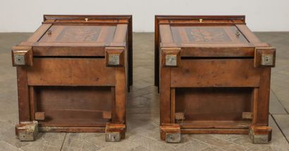 null Pair of bedside tables forming a prie-dieu in veneer with inlaid decoration...