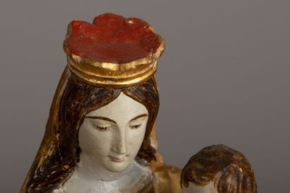 null Virgin and child in stuccoed wood polychrome and gilded. 
Southern work of the...